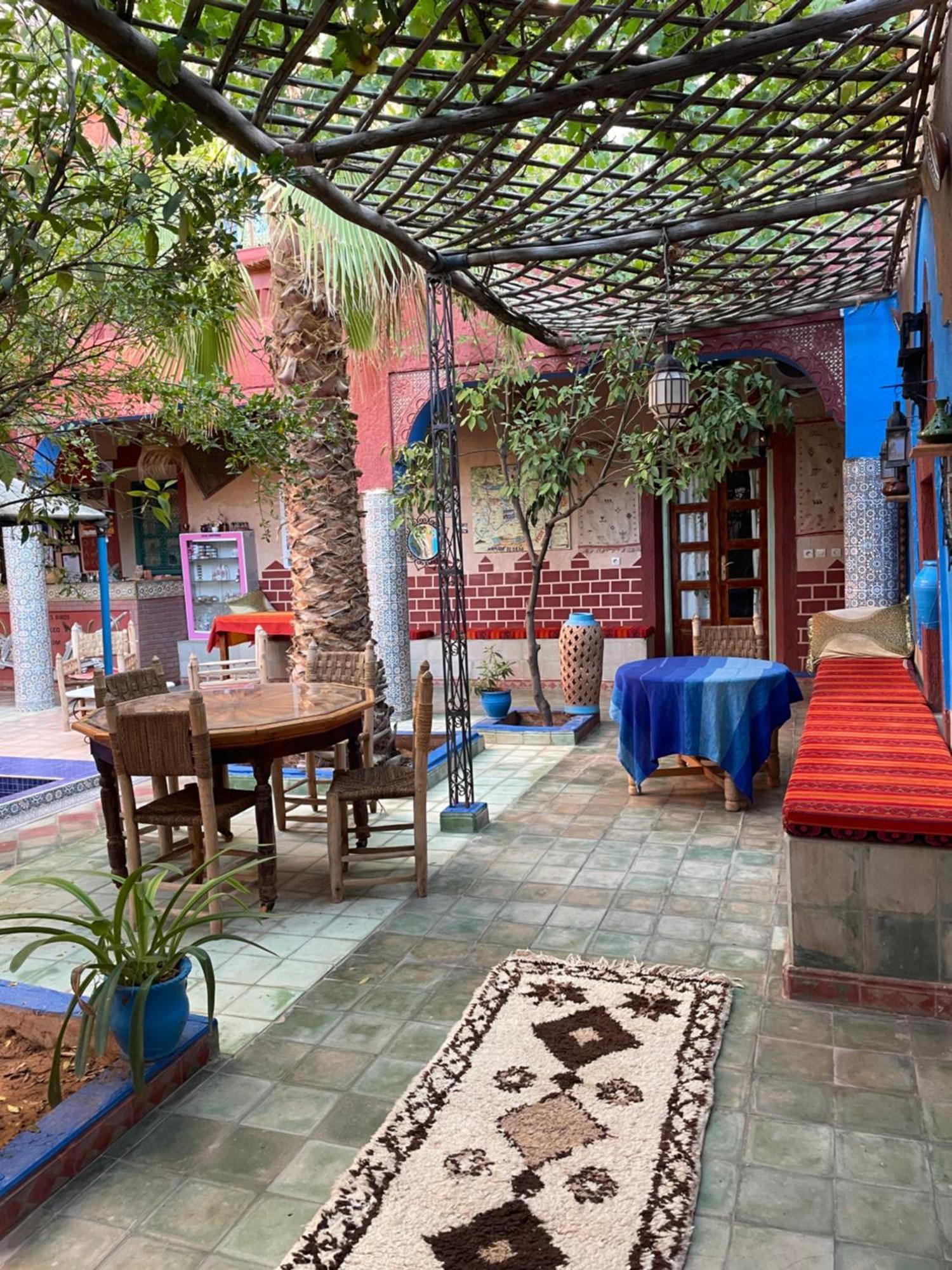 Riad Dades Birds Boumalne Екстериор снимка
