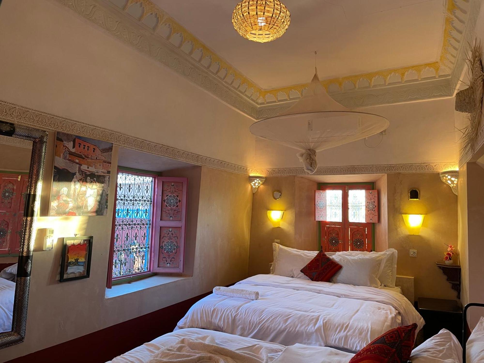 Riad Dades Birds Boumalne Екстериор снимка