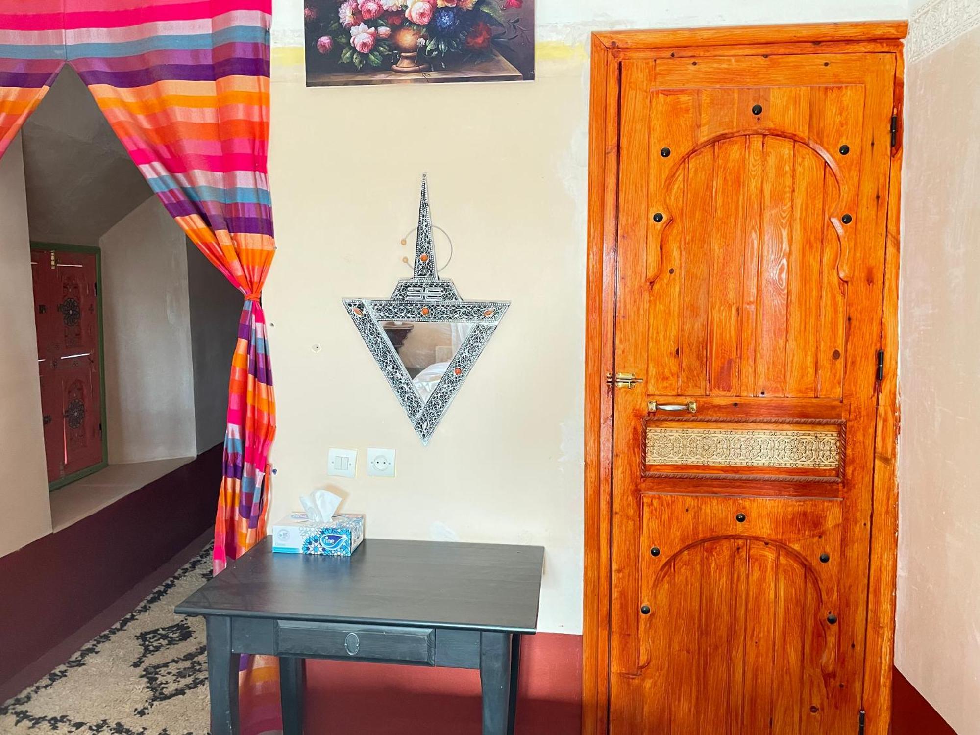 Riad Dades Birds Boumalne Екстериор снимка