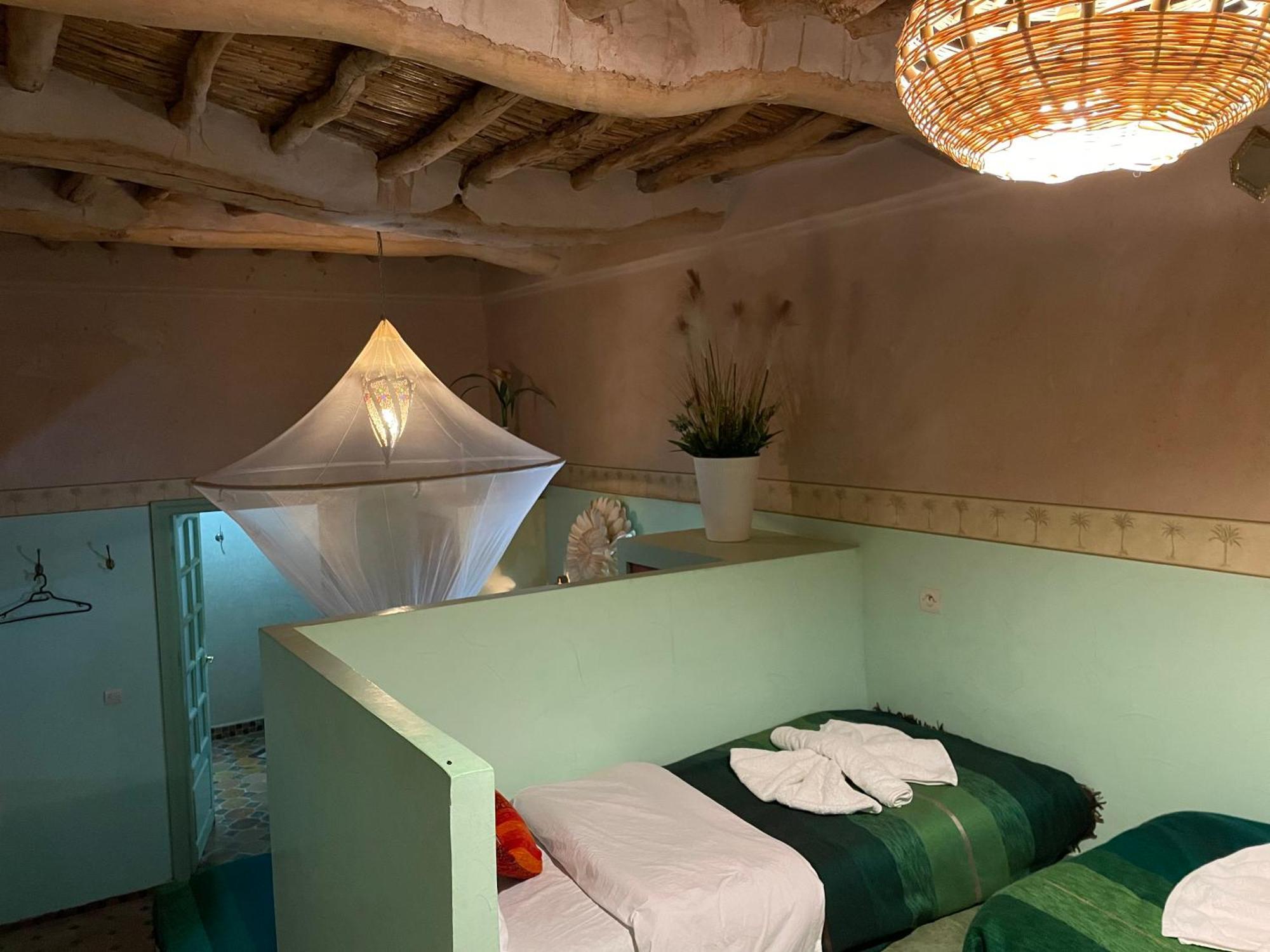 Riad Dades Birds Boumalne Екстериор снимка