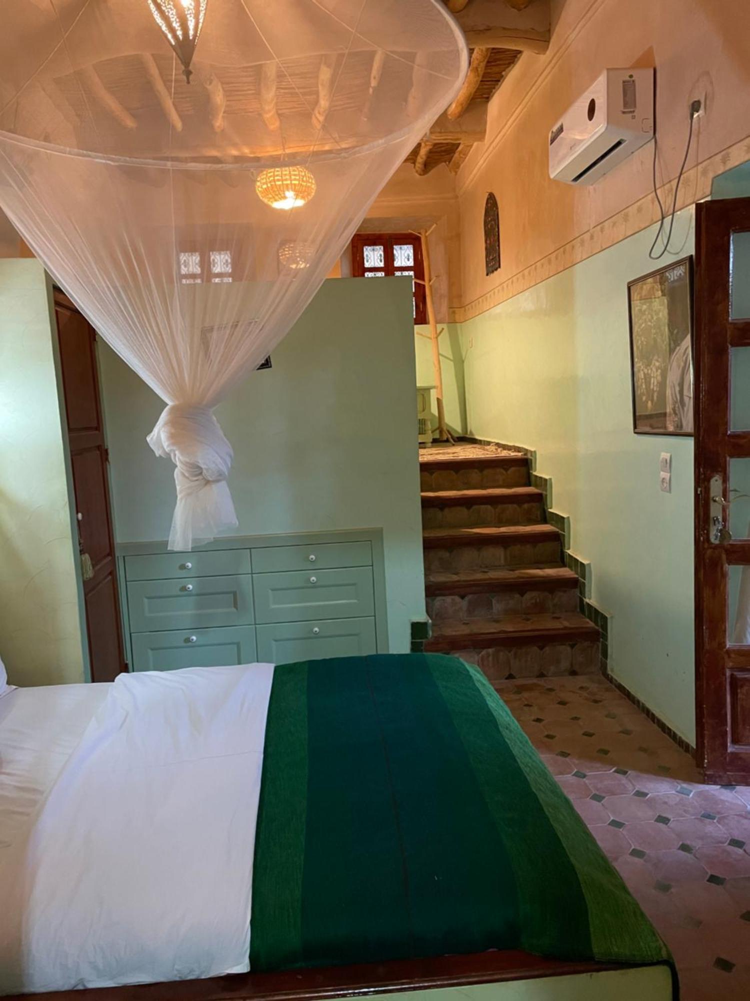Riad Dades Birds Boumalne Екстериор снимка